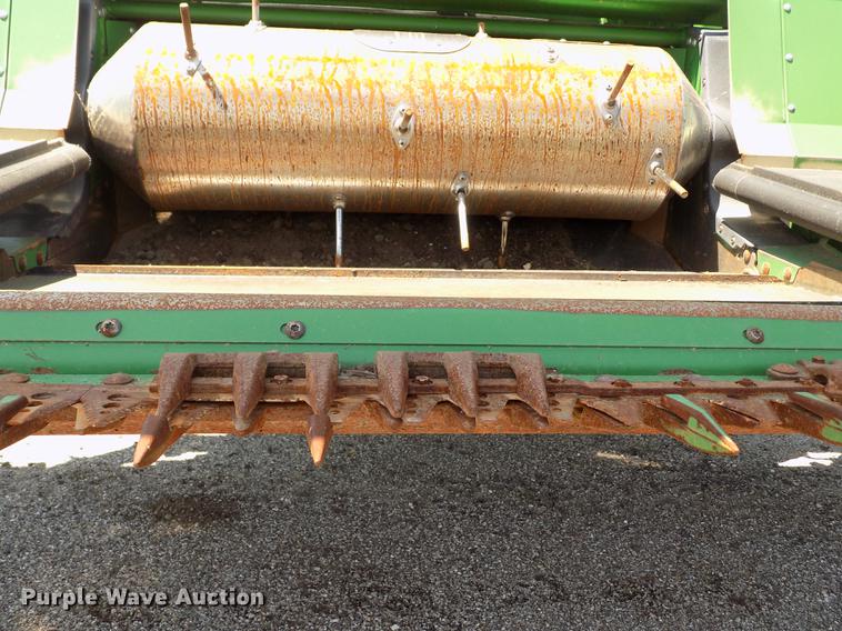 image for item DB9183 2010 John Deere 635D rigid draper head
