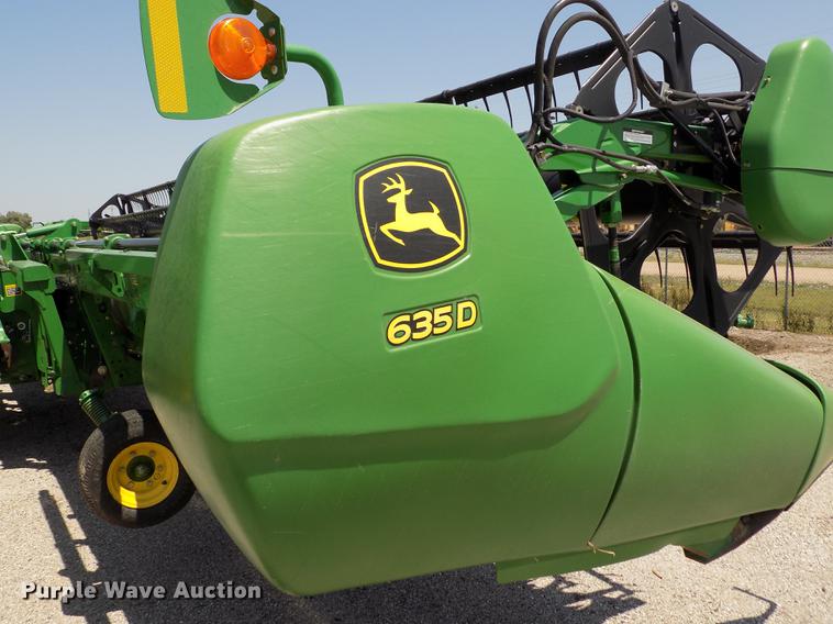 image for item DB9183 2010 John Deere 635D rigid draper head