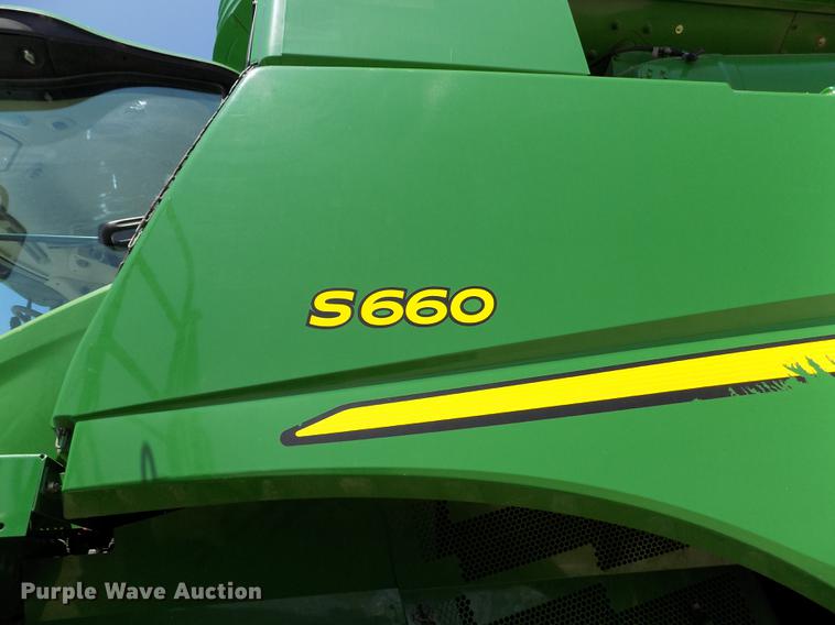 image for item DB9184 2013 John Deere S660 STS combine