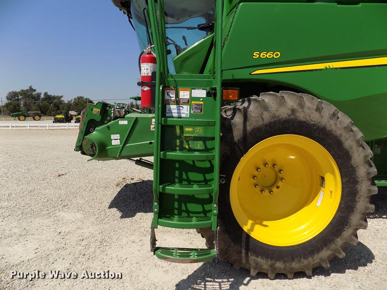 image for item DB9184 2013 John Deere S660 STS combine