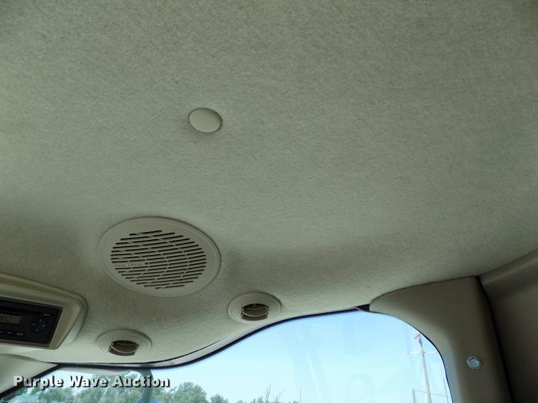 image for item DB9184 2013 John Deere S660 STS combine