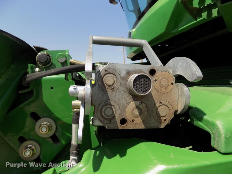 image for item DB9184 2013 John Deere S660 STS combine