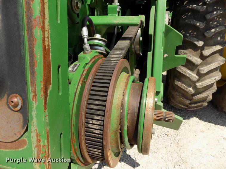 image for item DB9184 2013 John Deere S660 STS combine