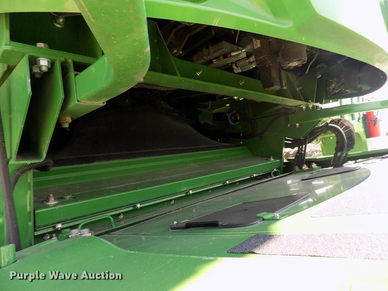 image for item DB9184 2013 John Deere S660 STS combine