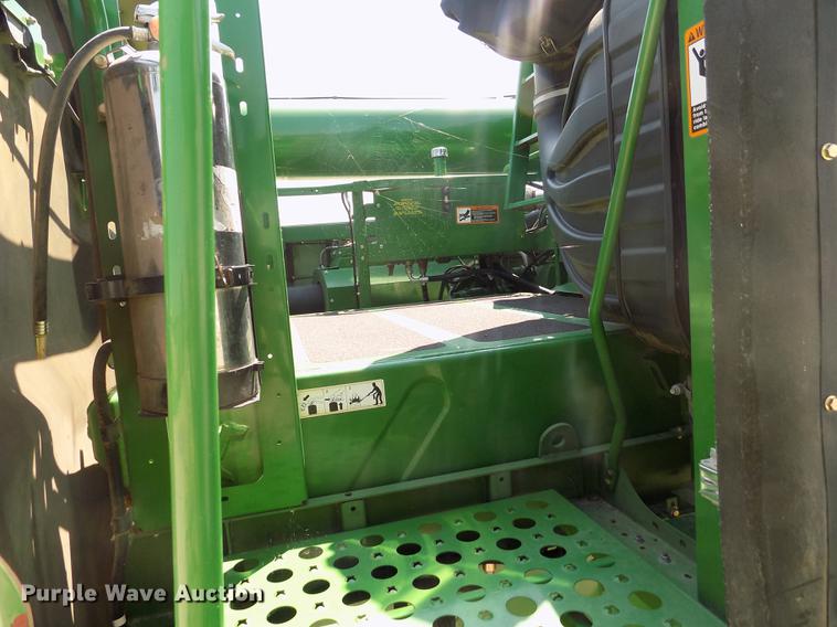 image for item DB9184 2013 John Deere S660 STS combine