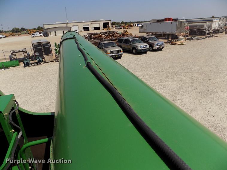 image for item DB9184 2013 John Deere S660 STS combine