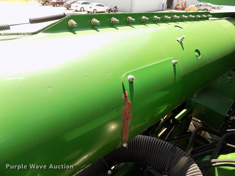 image for item DB9184 2013 John Deere S660 STS combine