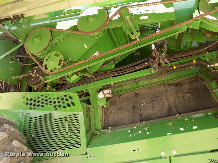 image for item DB9184 2013 John Deere S660 STS combine