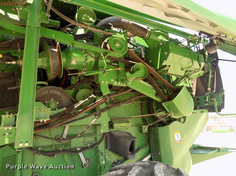 image for item DB9184 2013 John Deere S660 STS combine