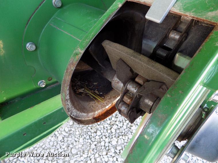 image for item DB9184 2013 John Deere S660 STS combine