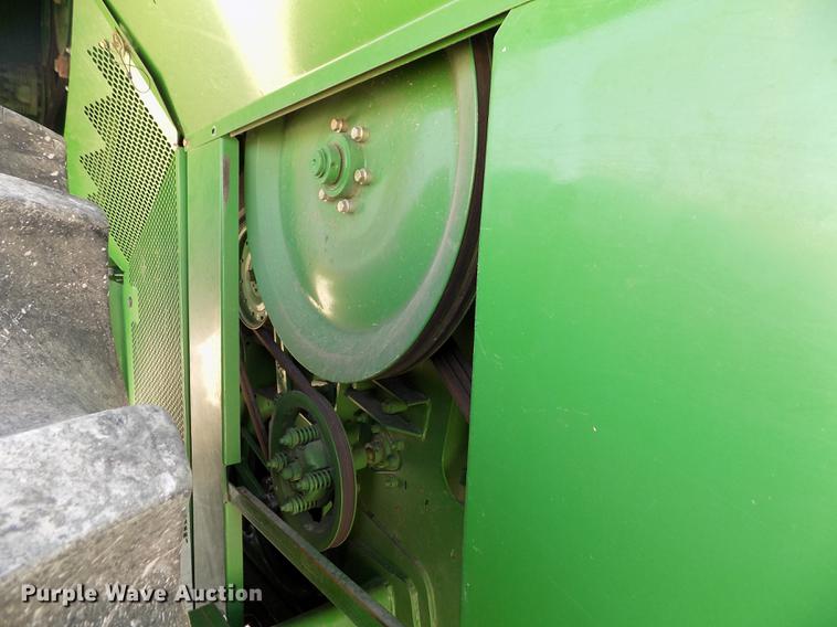 image for item DB9184 2013 John Deere S660 STS combine