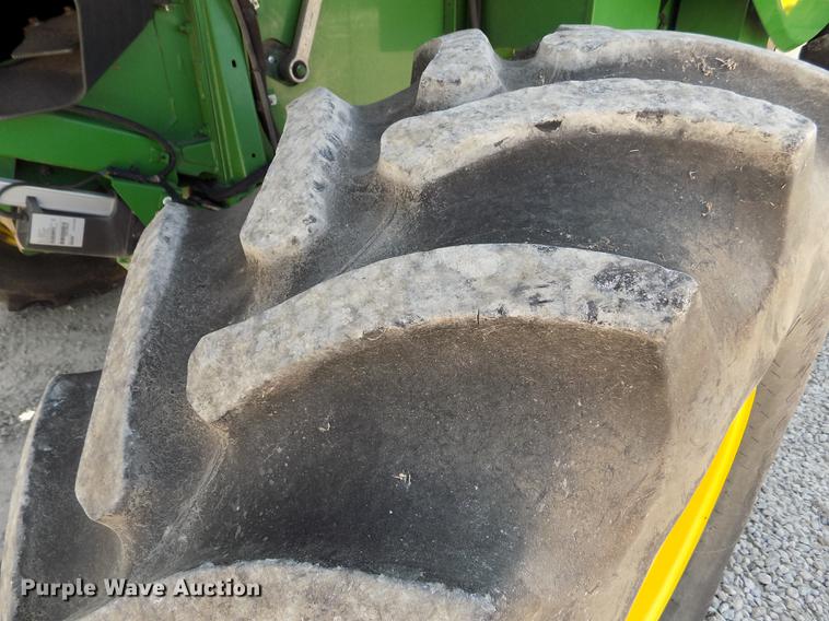 image for item DB9184 2013 John Deere S660 STS combine