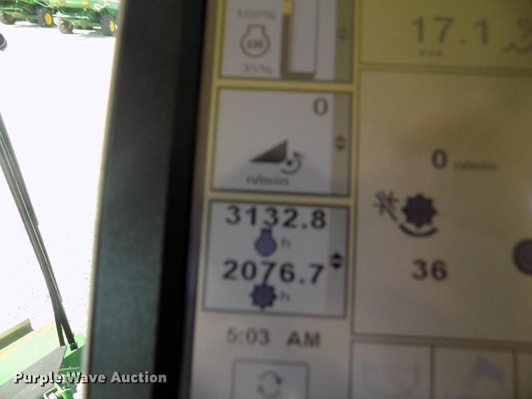 image for item DB9185 2013 John Deere S670 STS combine