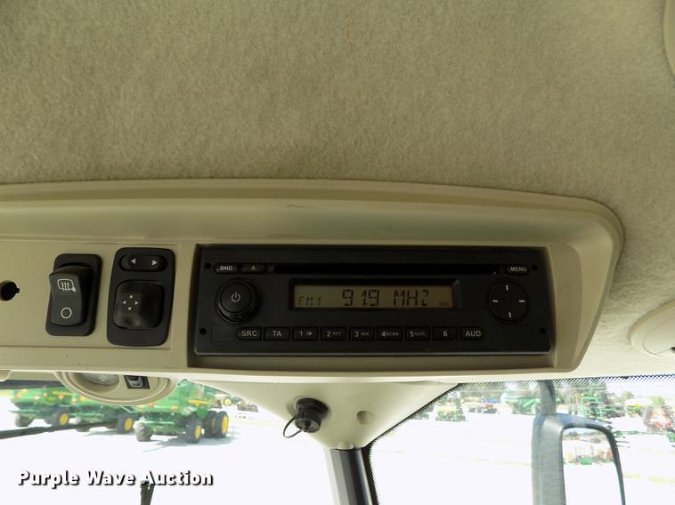 image for item DB9185 2013 John Deere S670 STS combine