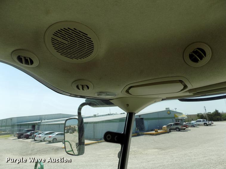 image for item DB9185 2013 John Deere S670 STS combine