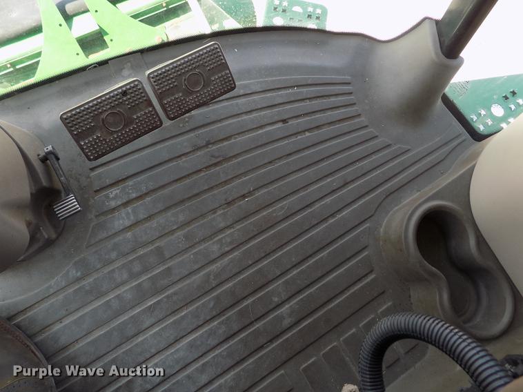 image for item DB9185 2013 John Deere S670 STS combine