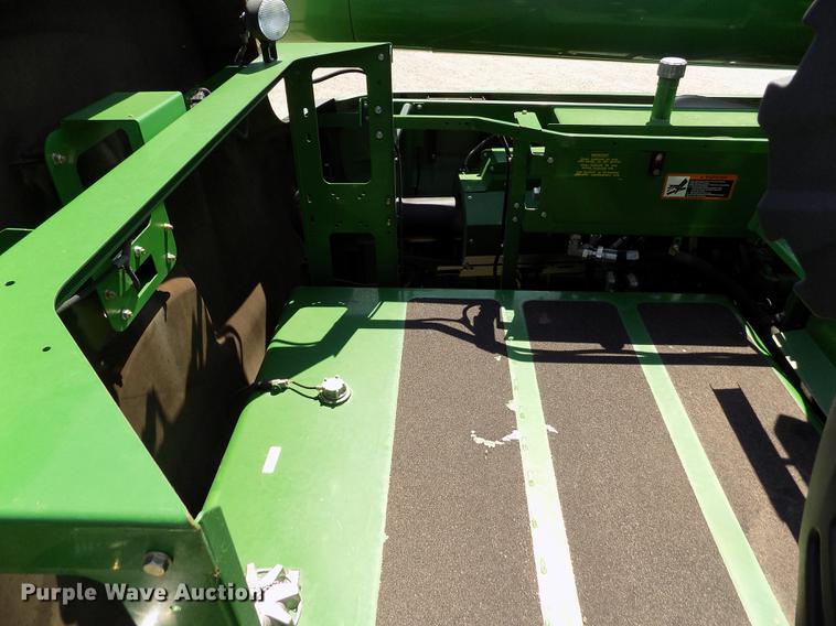 image for item DB9185 2013 John Deere S670 STS combine