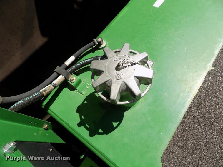 image for item DB9185 2013 John Deere S670 STS combine