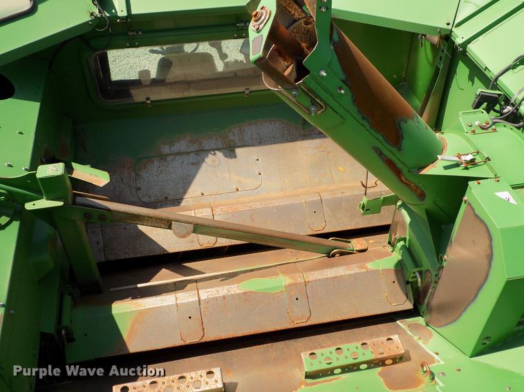 image for item DB9185 2013 John Deere S670 STS combine