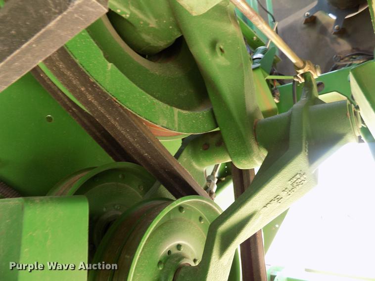 image for item DB9185 2013 John Deere S670 STS combine