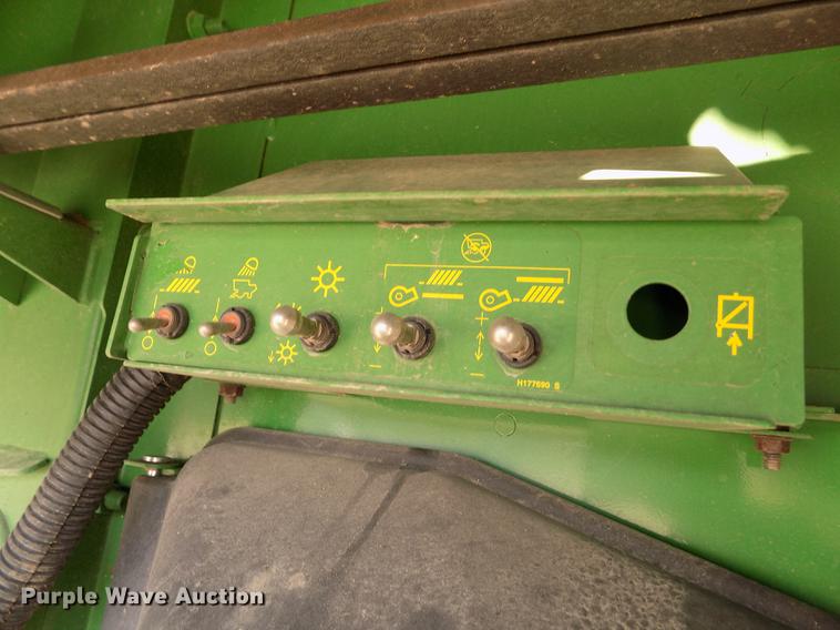 image for item DB9185 2013 John Deere S670 STS combine
