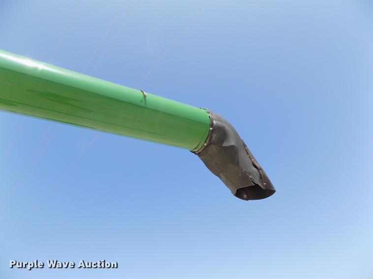 image for item DB9185 2013 John Deere S670 STS combine