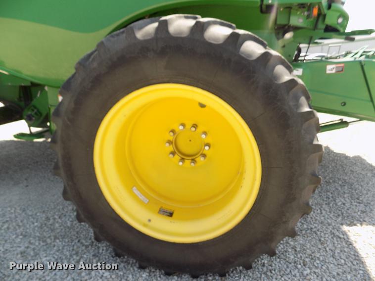 image for item DB9185 2013 John Deere S670 STS combine