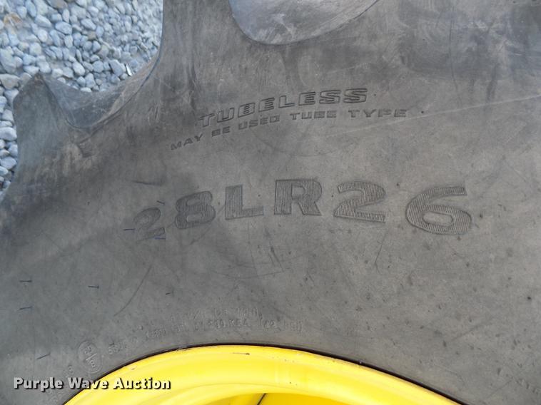 image for item DB9185 2013 John Deere S670 STS combine