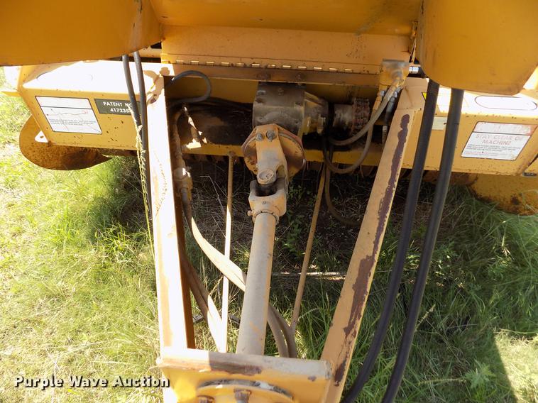 image for item DB9227 Vermeer 605G round baler