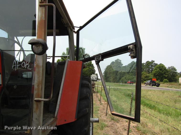 image for item DC0044 1979 Massey-Ferguson 2675 tractor