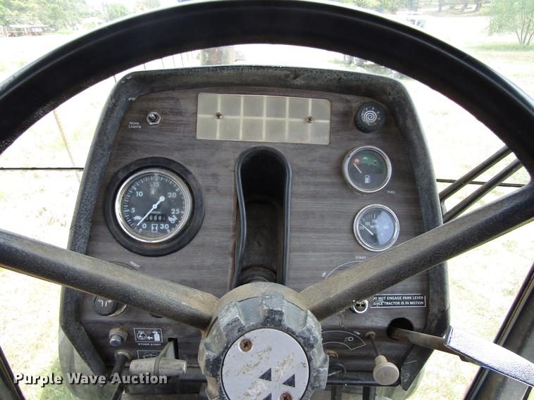 image for item DC0044 1979 Massey-Ferguson 2675 tractor
