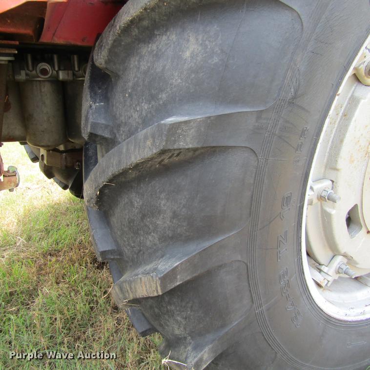 image for item DC0044 1979 Massey-Ferguson 2675 tractor