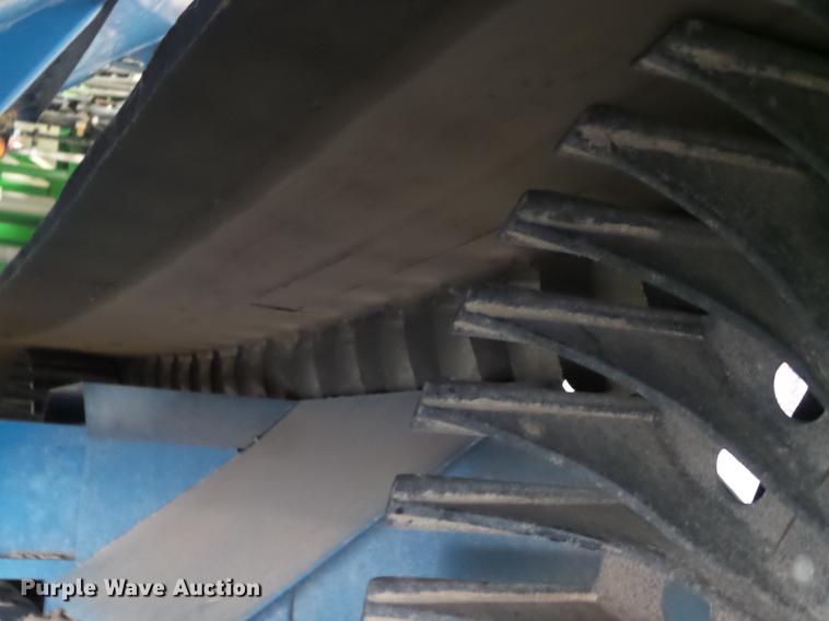 image for item DD1126 2011 Kinze 1050 Harvest Commander grain cart