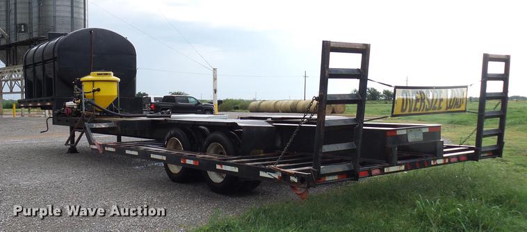 image for item DD5266 2000 Neville Built sprayer trailer