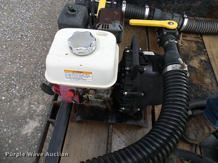 image for item DD5266 2000 Neville Built sprayer trailer