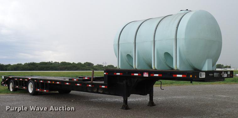 image for item DD5267 2009 Neville Built sprayer trailer