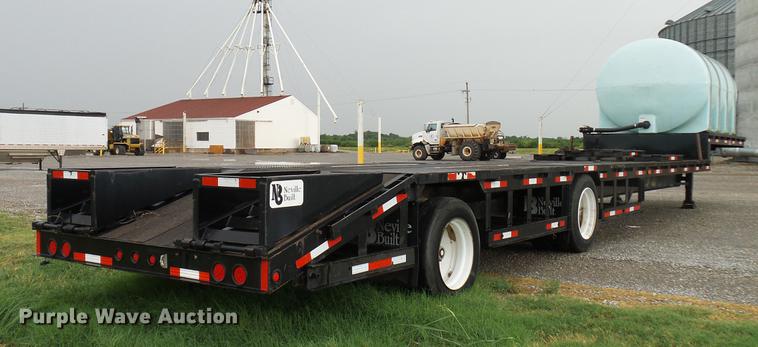 image for item DD5267 2009 Neville Built sprayer trailer