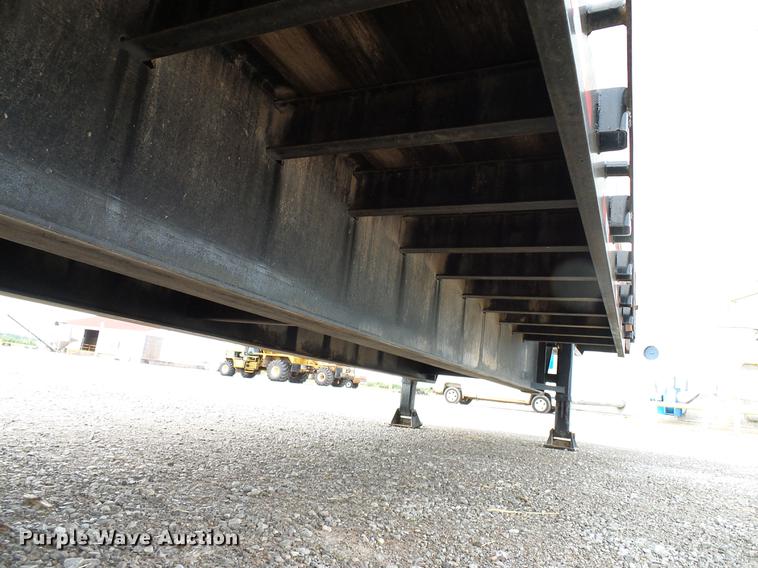 image for item DD5267 2009 Neville Built sprayer trailer