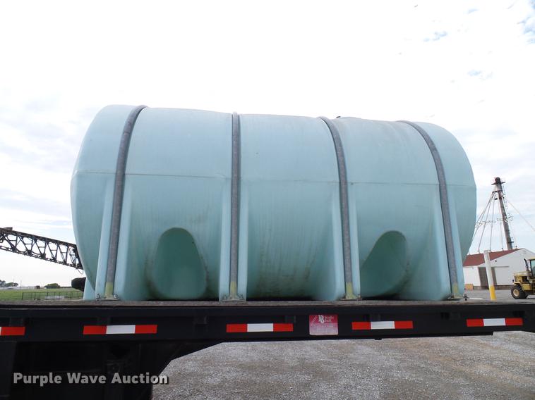 image for item DD5267 2009 Neville Built sprayer trailer