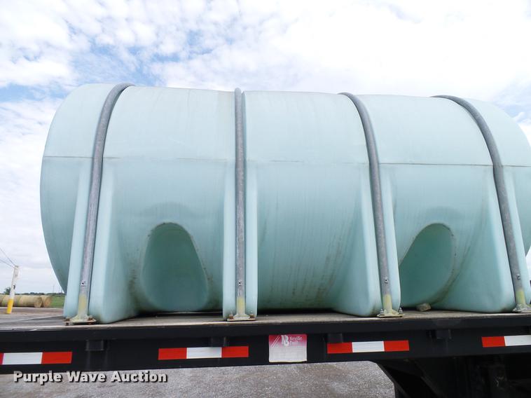 image for item DD5267 2009 Neville Built sprayer trailer