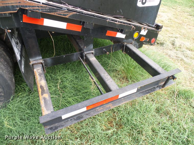 image for item DD5267 2009 Neville Built sprayer trailer