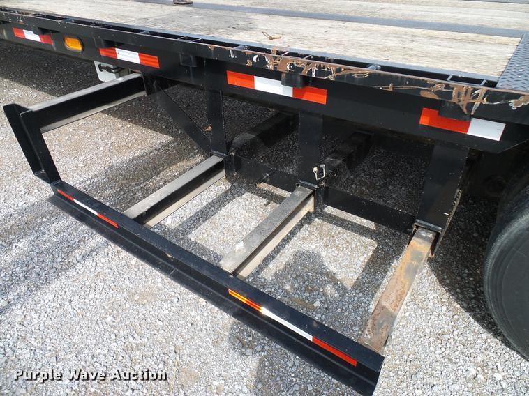 image for item DD5267 2009 Neville Built sprayer trailer