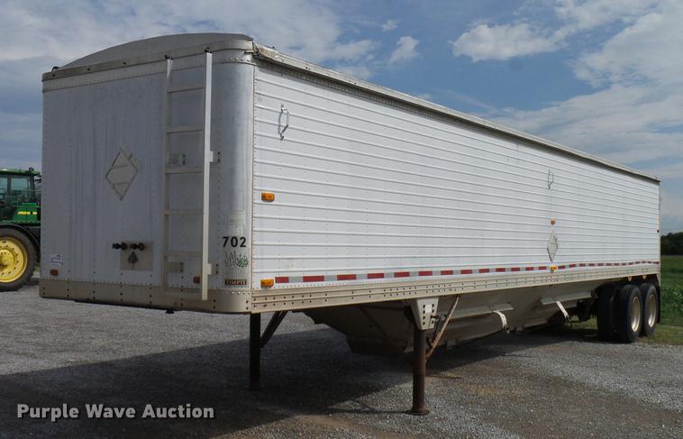 image for item DD5268 1991 Timpte double hopper bottom grain trailer
