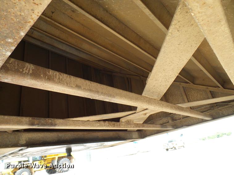 image for item DD5268 1991 Timpte double hopper bottom grain trailer
