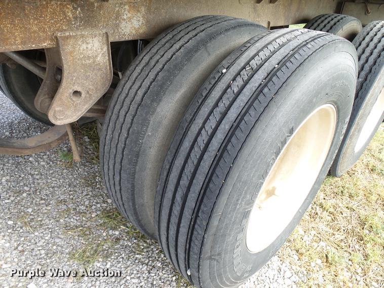 image for item DD5268 1991 Timpte double hopper bottom grain trailer