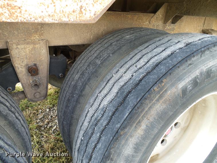 image for item DD5268 1991 Timpte double hopper bottom grain trailer