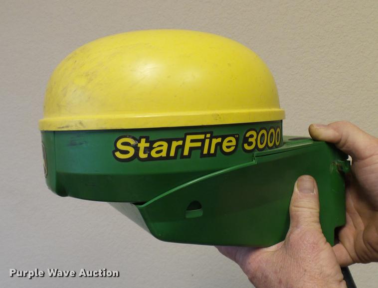 image for item DD5269 2011 John Deere 4930 sprayer