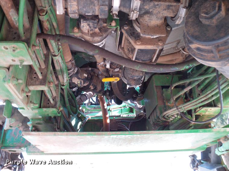 image for item DD5269 2011 John Deere 4930 sprayer