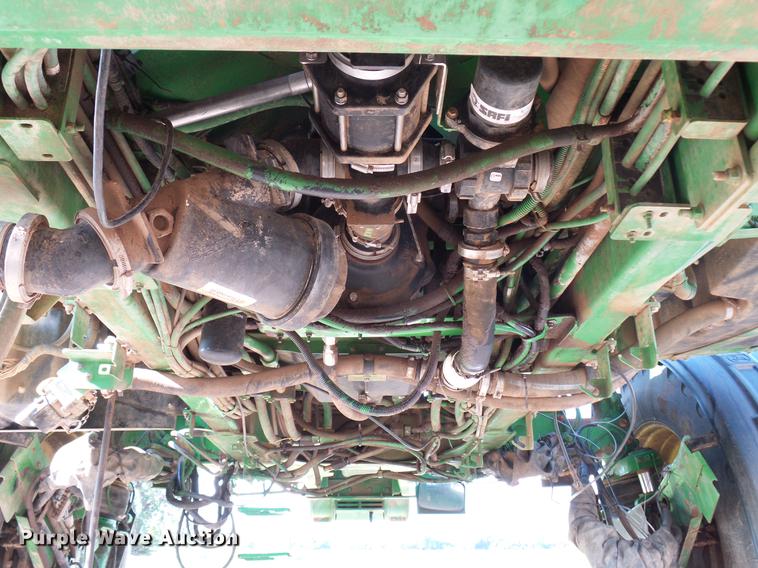 image for item DD5269 2011 John Deere 4930 sprayer