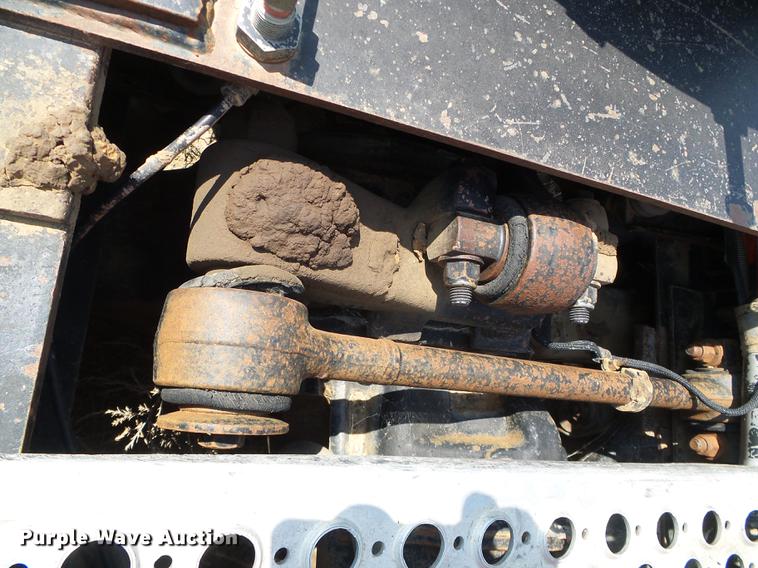 image for item DD5829 1987 Kenworth T600A semi truck